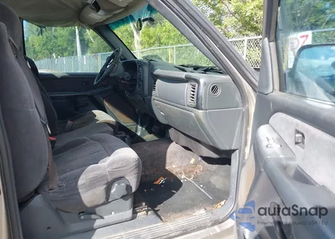 2002 Chevrolet Silverado 1500 Ls из США, поврежденный, VIN 1GCEC14T72Z175089